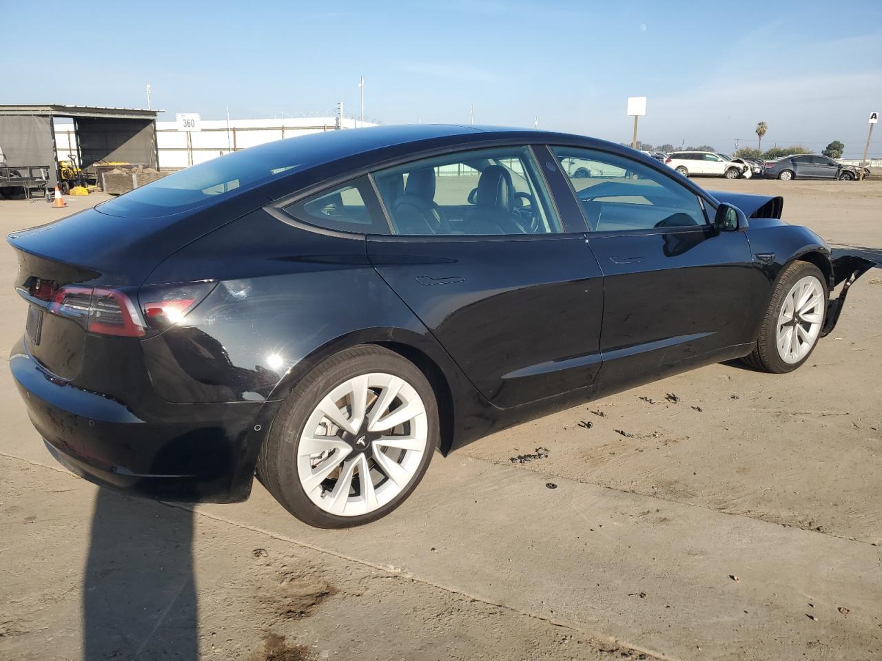 2021 TESLA MODEL 3 - Фото 3