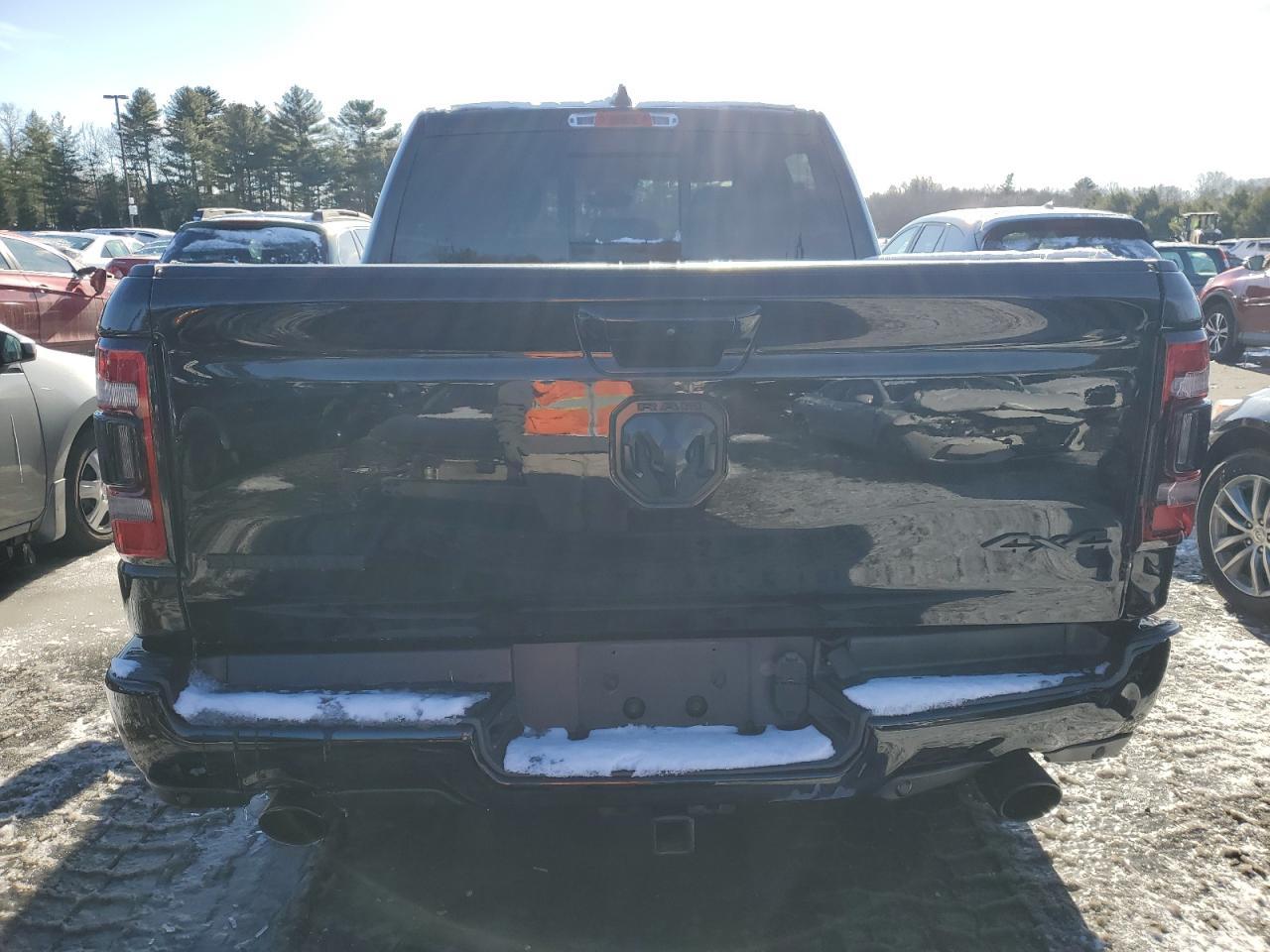 2019 RAM 1500 BIG H - Фото 6
