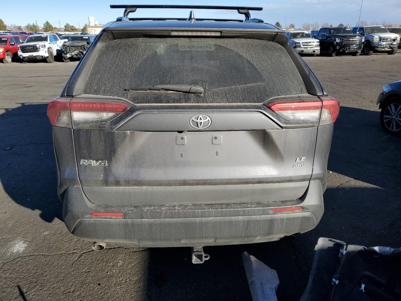 2021 TOYOTA RAV4 LE - Фото 6