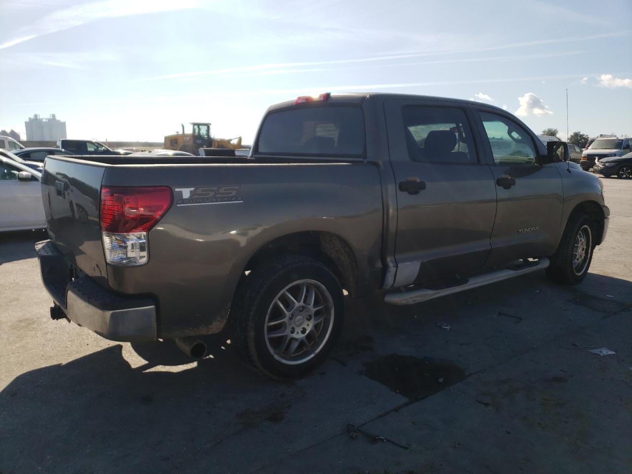 2011 TOYOTA TUNDRA CRE - Фото 3