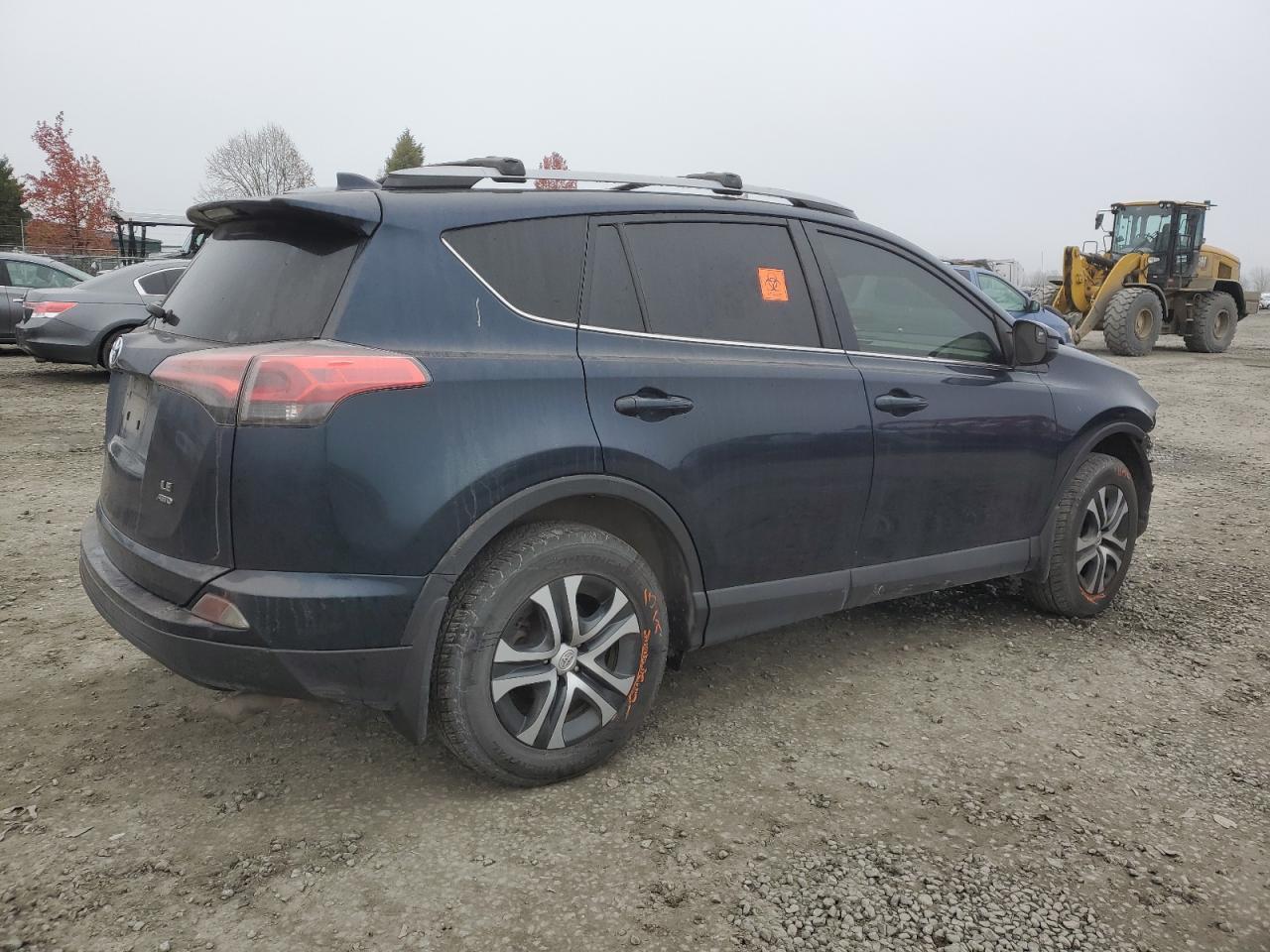 2018 TOYOTA RAV4 LE - Image 3
