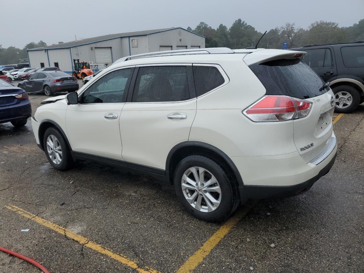 2016 NISSAN ROGUE S - Image 2