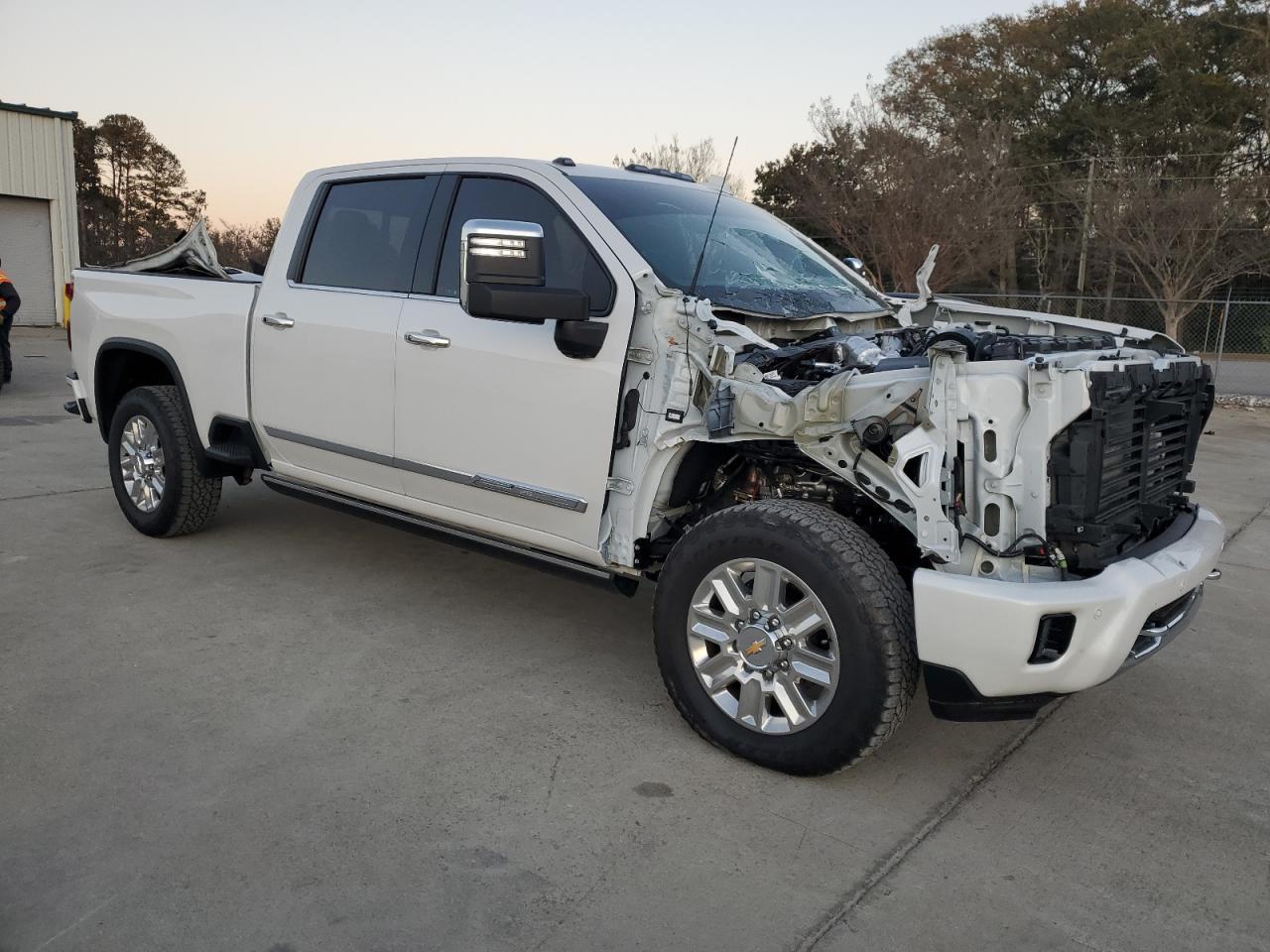 2024 CHEVROLET SILVERADO - Image 4