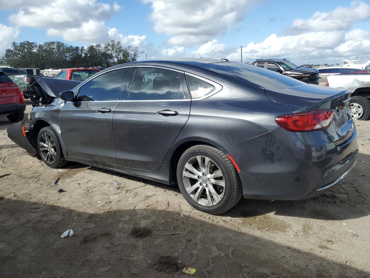 2015 CHRYSLER 200 LIMITE - Image 2