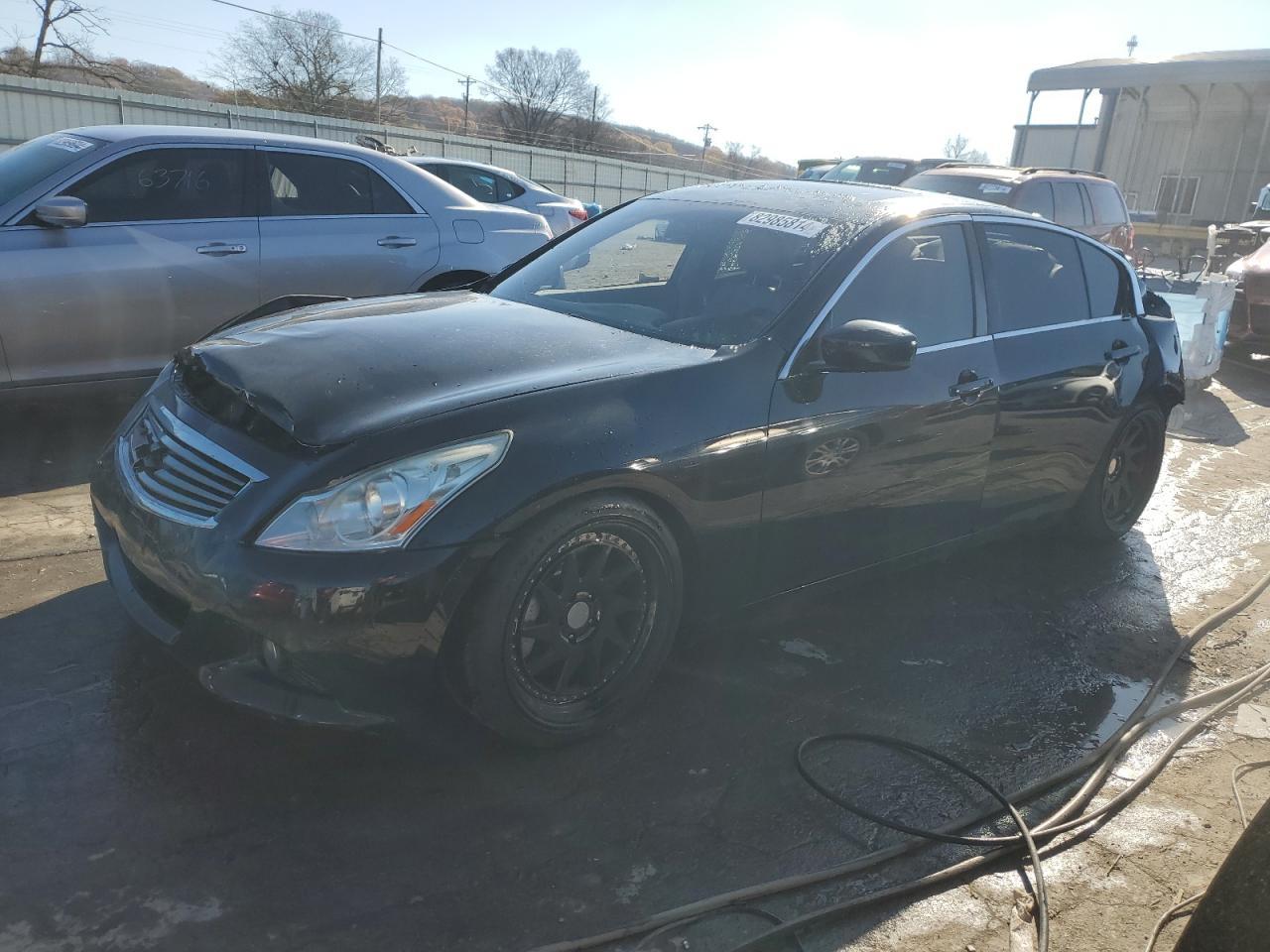 2012 INFINITI G37 BASE