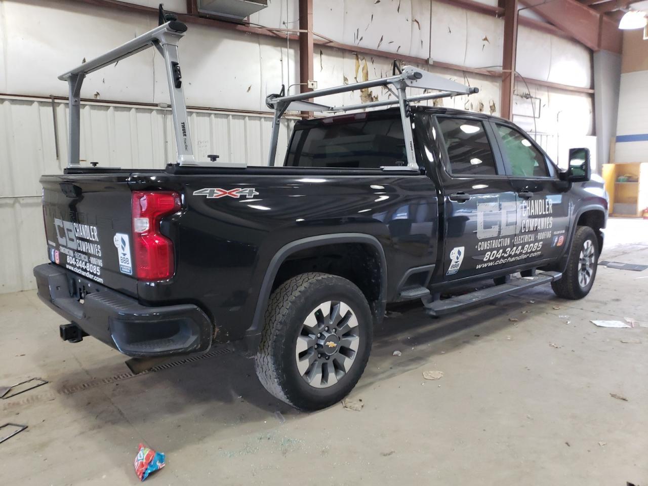 2024 CHEVROLET SILVERADO - Image 3