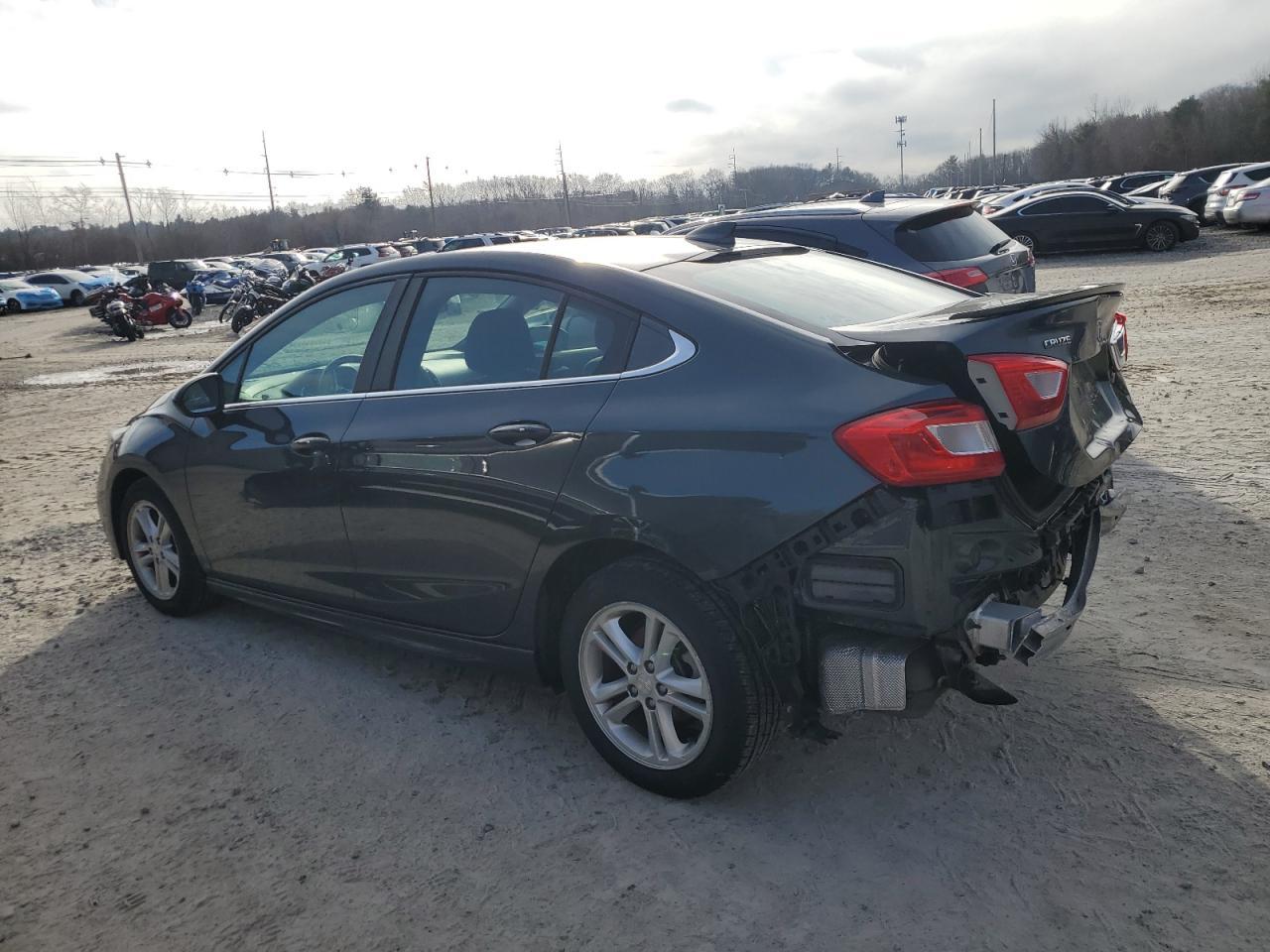2017 CHEVROLET CRUZE LT - Image 2