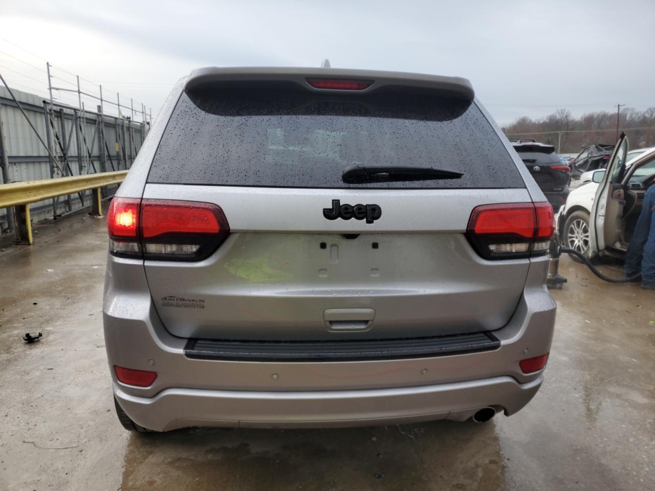 2018 JEEP GRAND CHER - Image 6