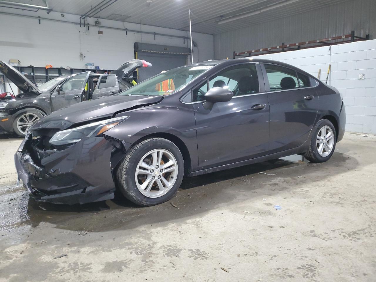 2016 CHEVROLET CRUZE LT