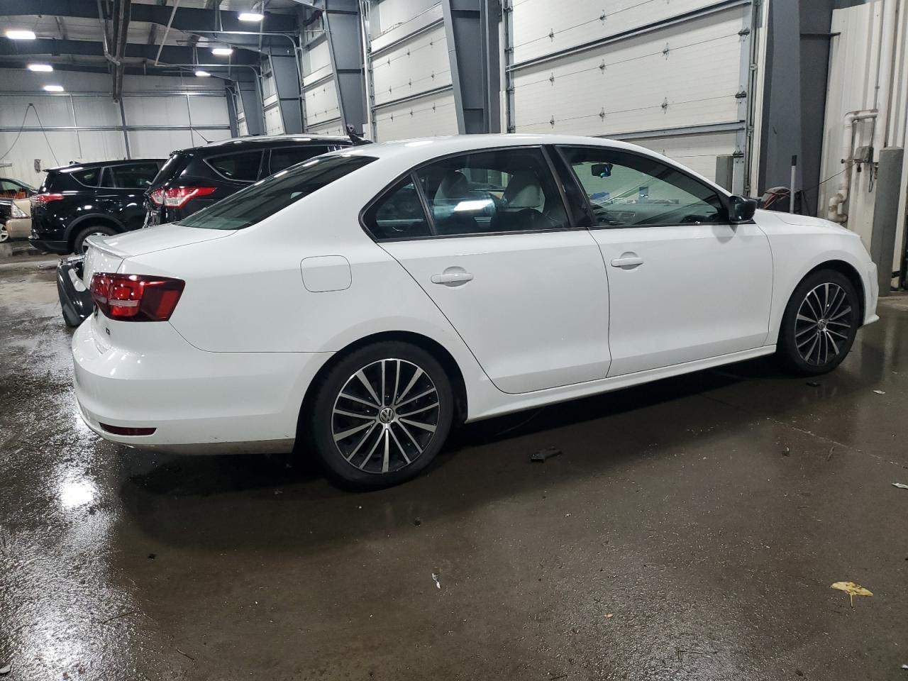 2016 VOLKSWAGEN JETTA SPOR - Фото 3