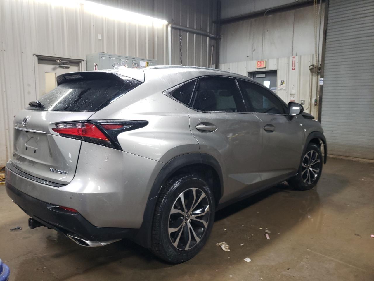 2015 LEXUS NX 200T - Фото 3