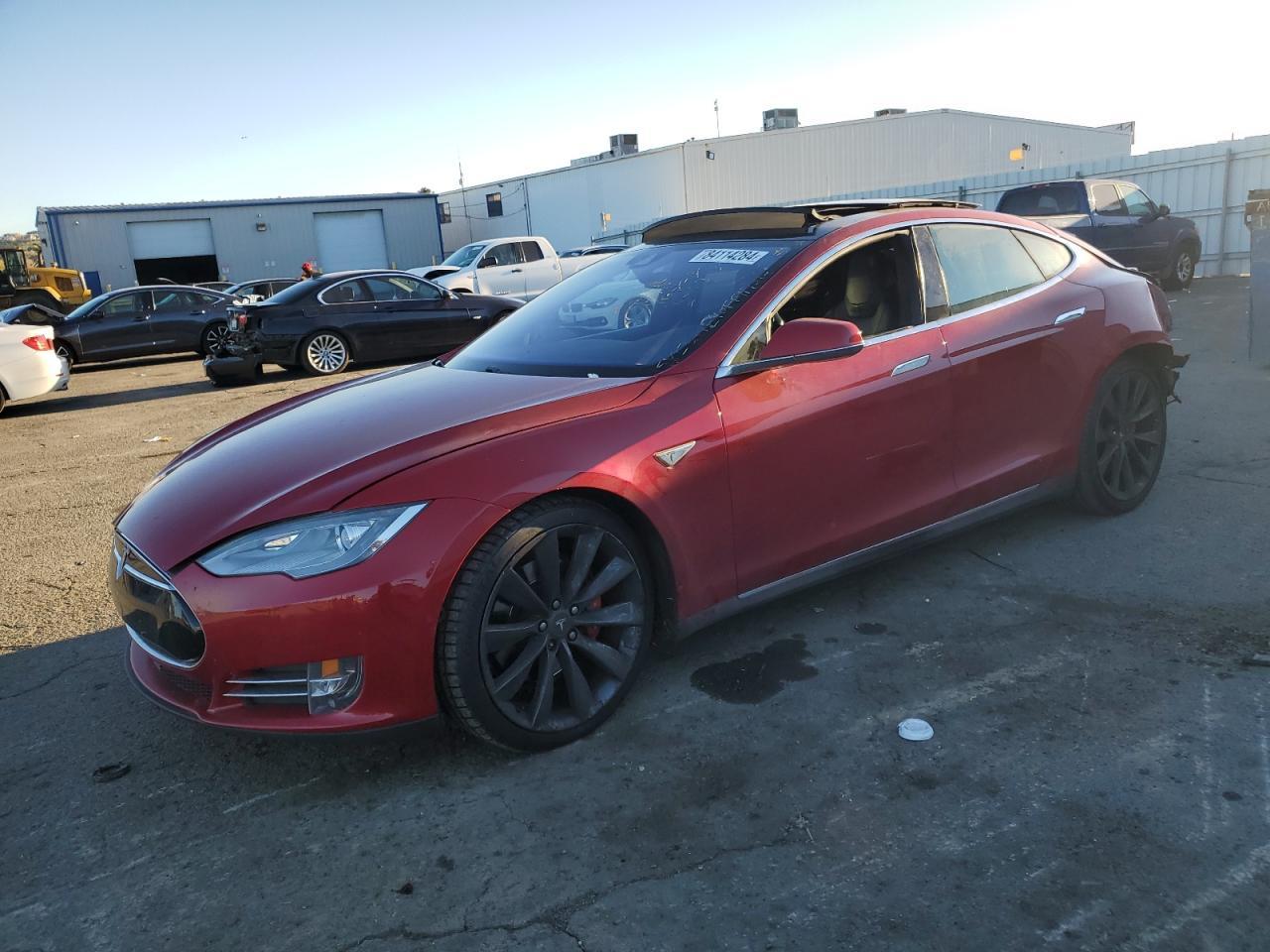 2015 TESLA MODEL S