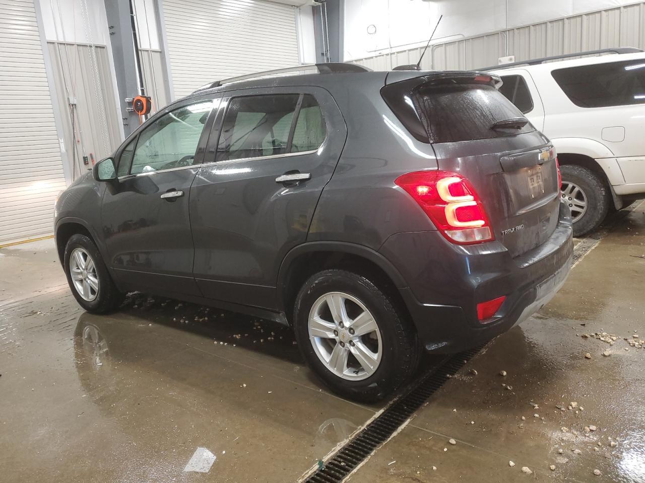 2018 CHEVROLET TRAX 1LT - Фото 2