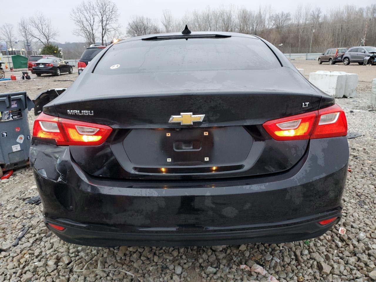 2017 CHEVROLET MALIBU LT - Фото 6