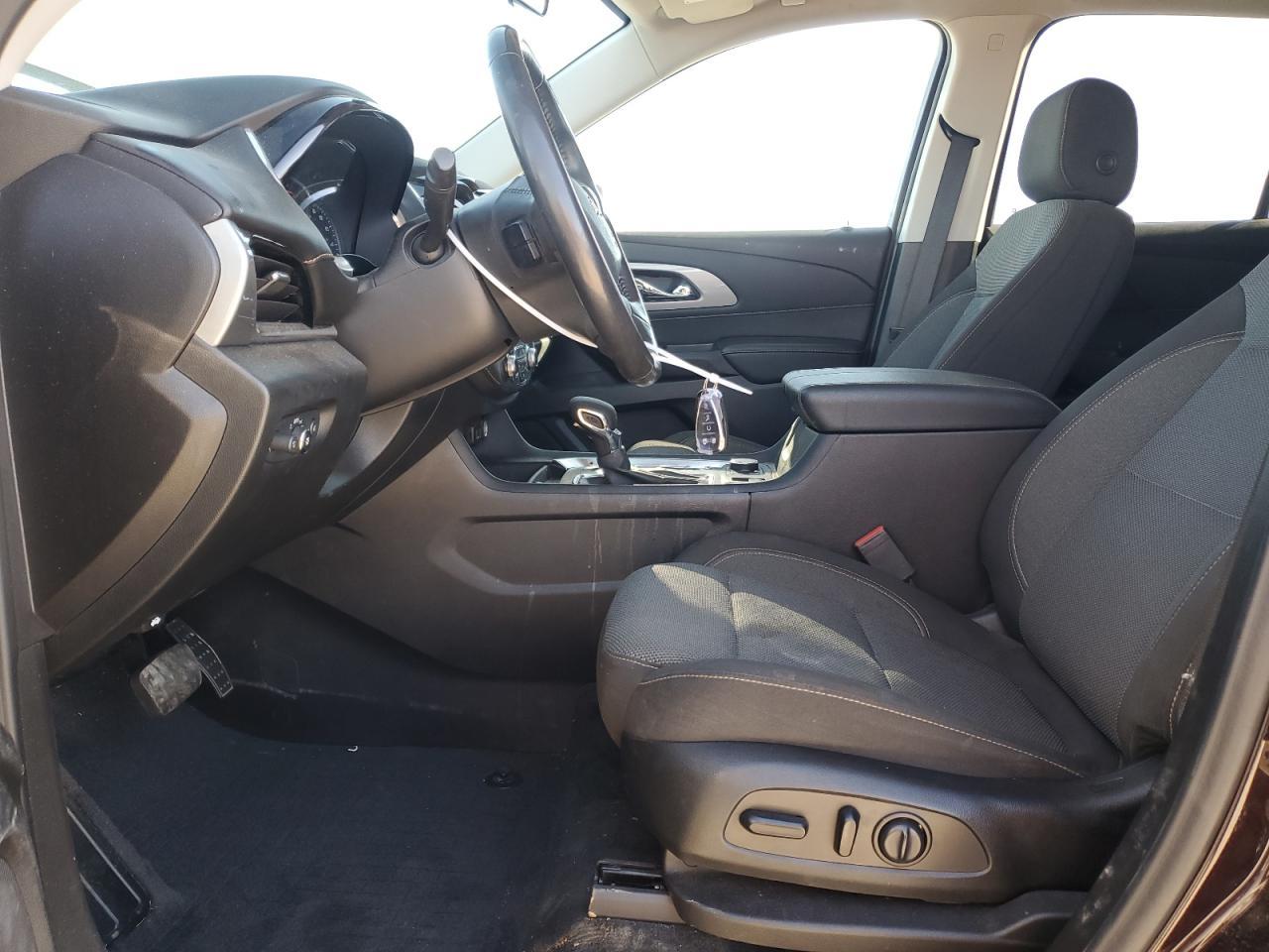 2021 CHEVROLET TRAVERSE L - Фото 7