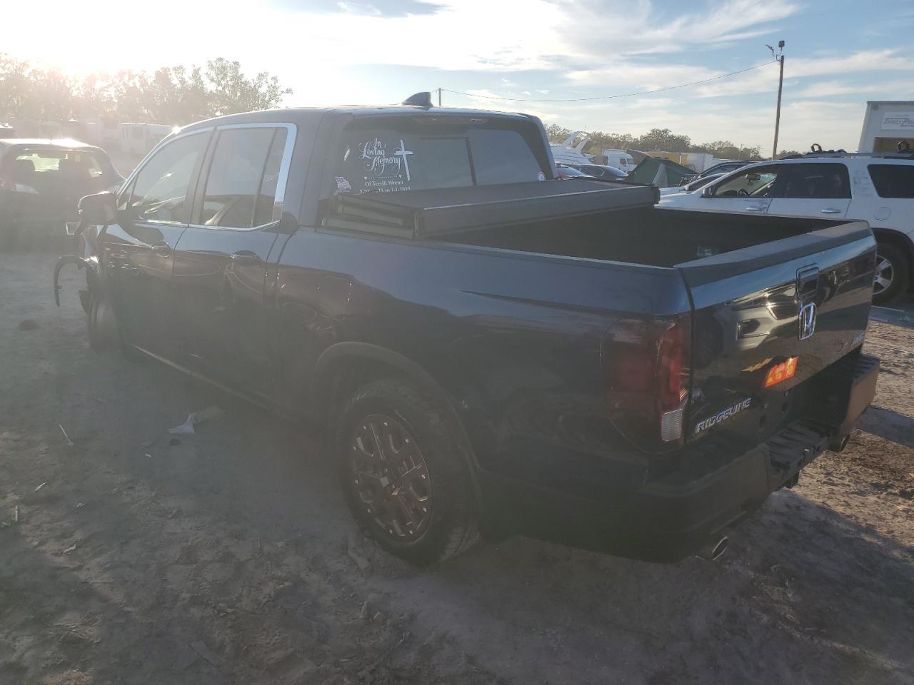2023 HONDA RIDGELINE - Image 2