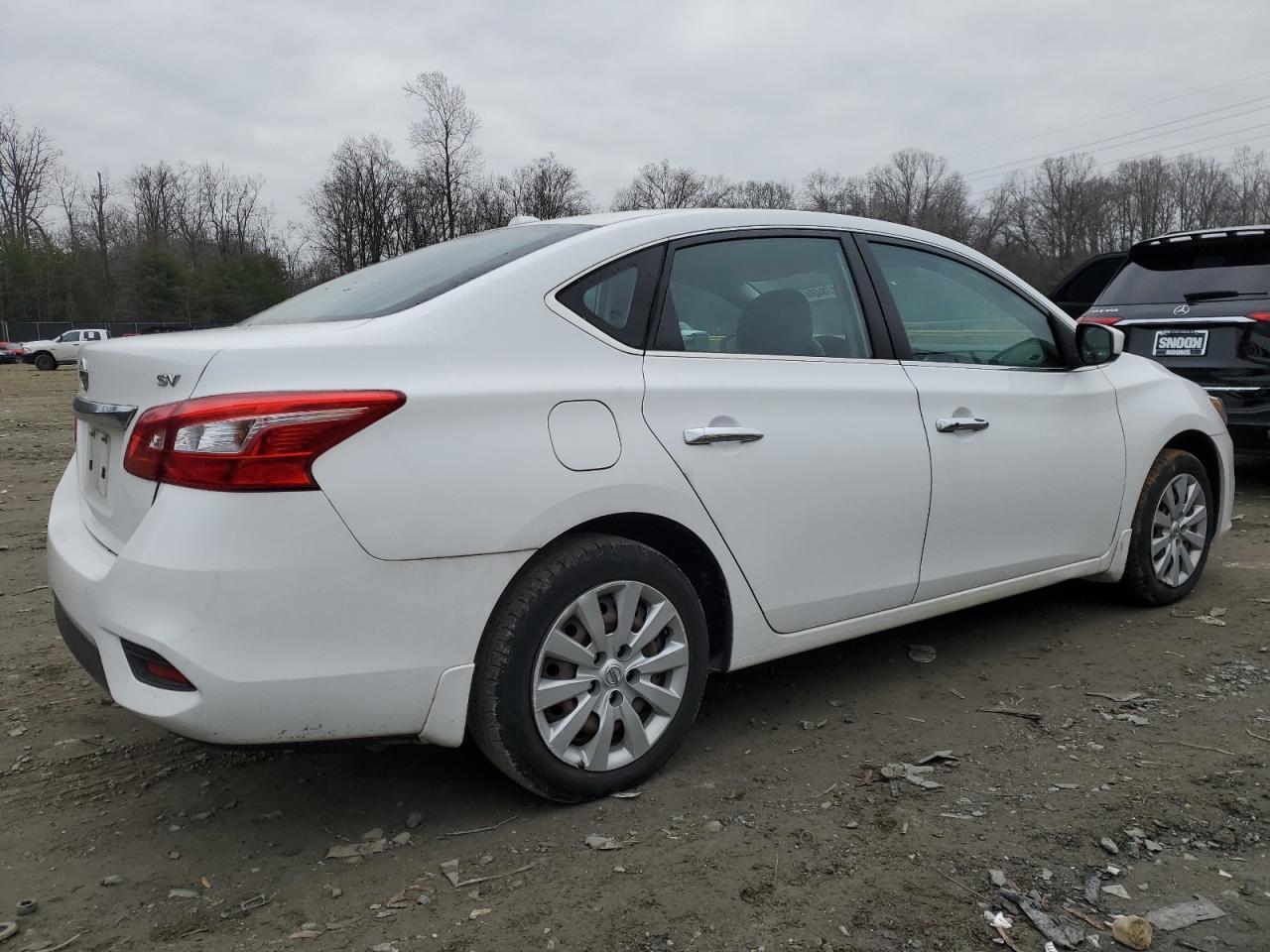 2017 NISSAN SENTRA S - Фото 3