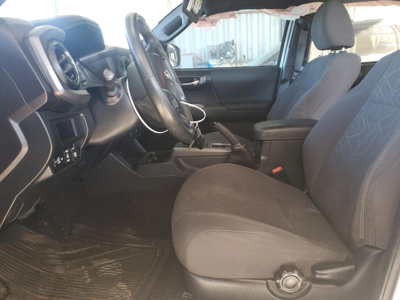 2017 TOYOTA TACOMA DOU - Фото 7
