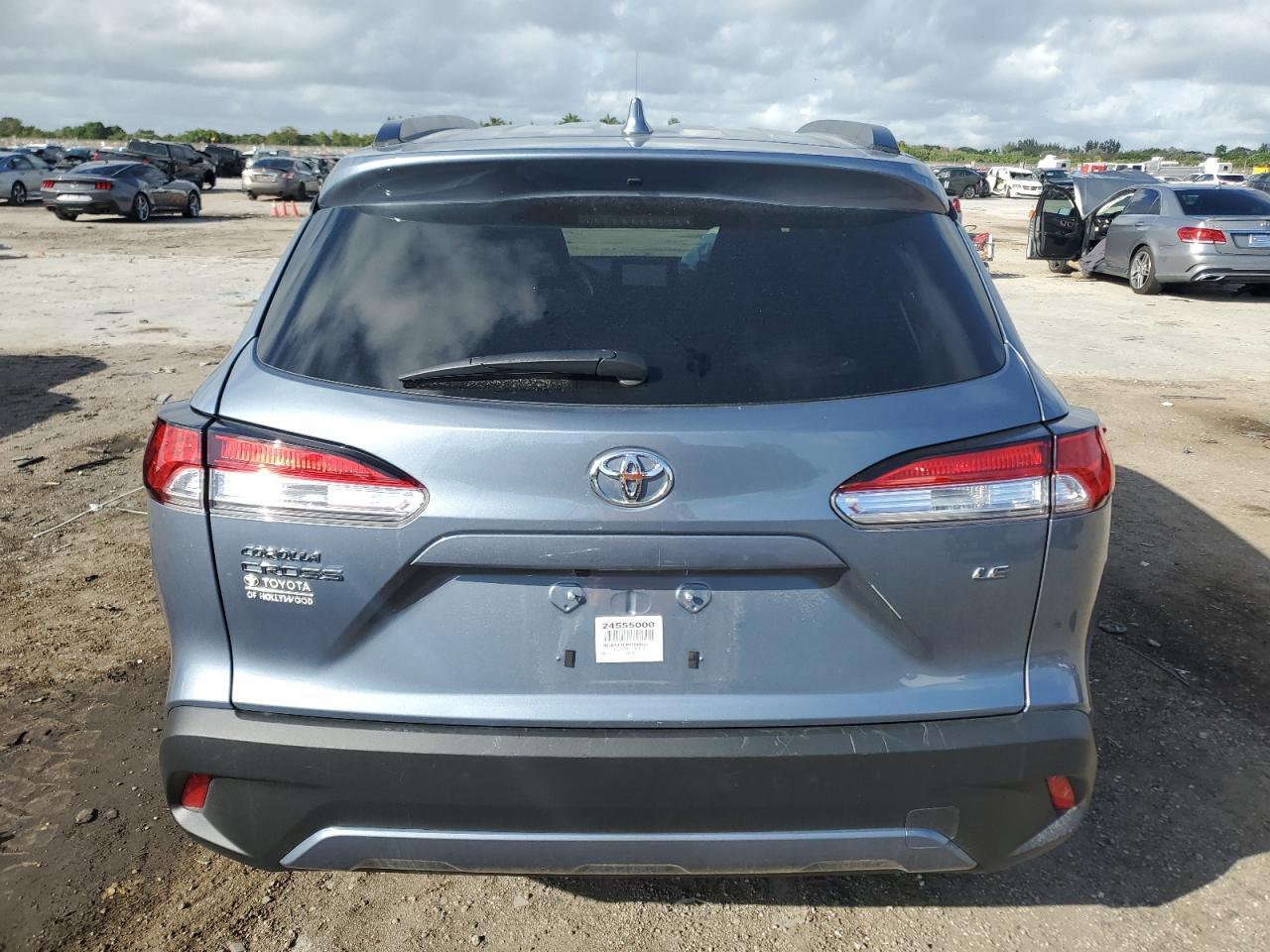 2024 TOYOTA COROLLA CR - Image 6