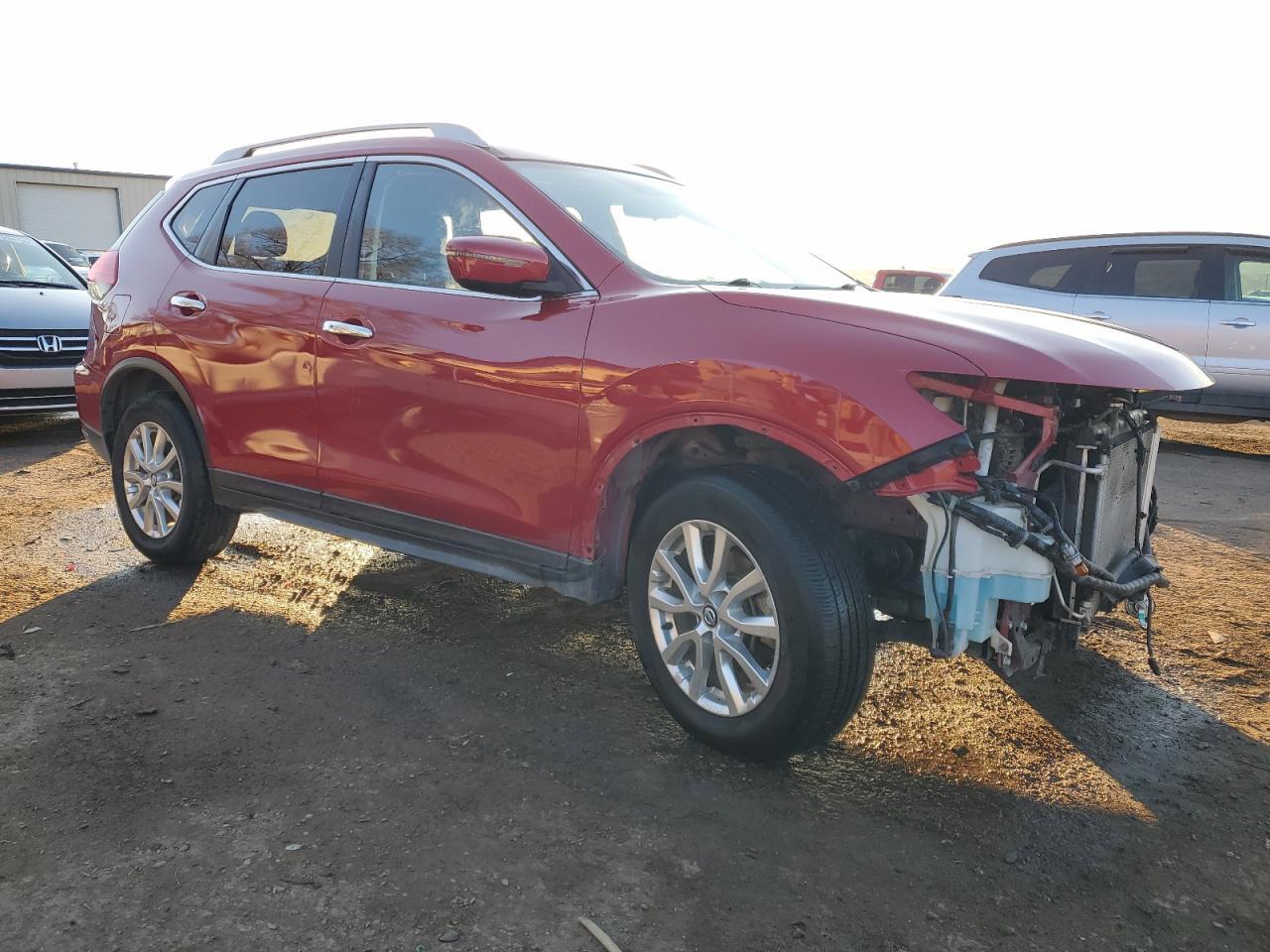 2017 NISSAN ROGUE S - Image 4