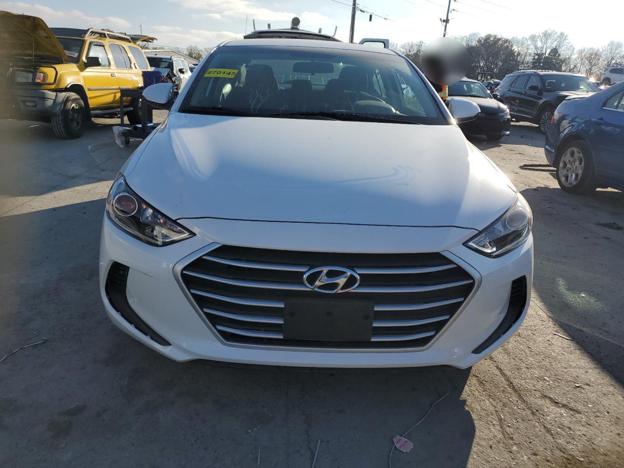 2018 HYUNDAI ELANTRA SE - Фото 5