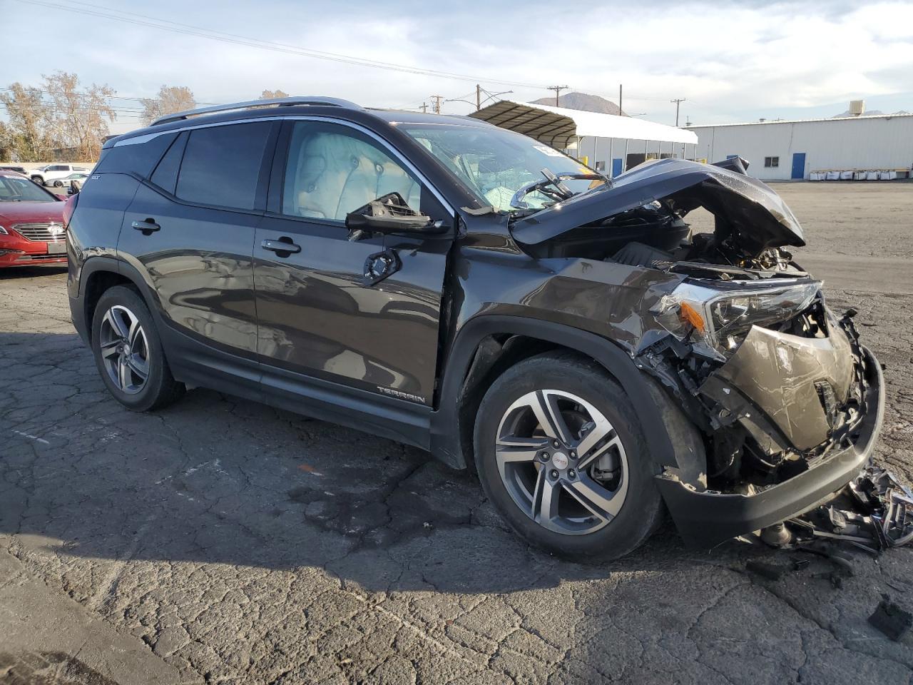2019 GMC TERRAIN SL - Image 4