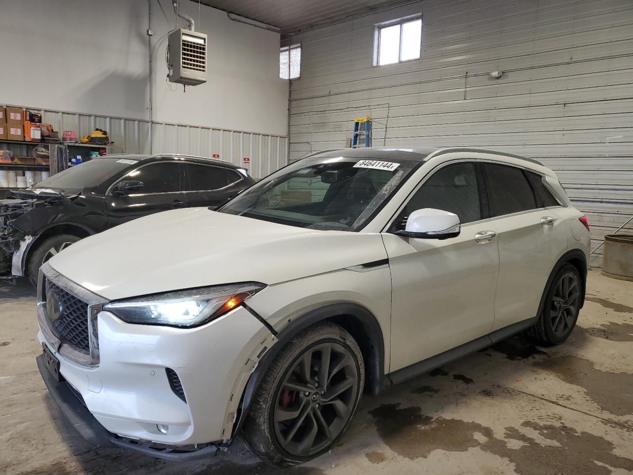 2019 INFINITI QX50 ESSEN