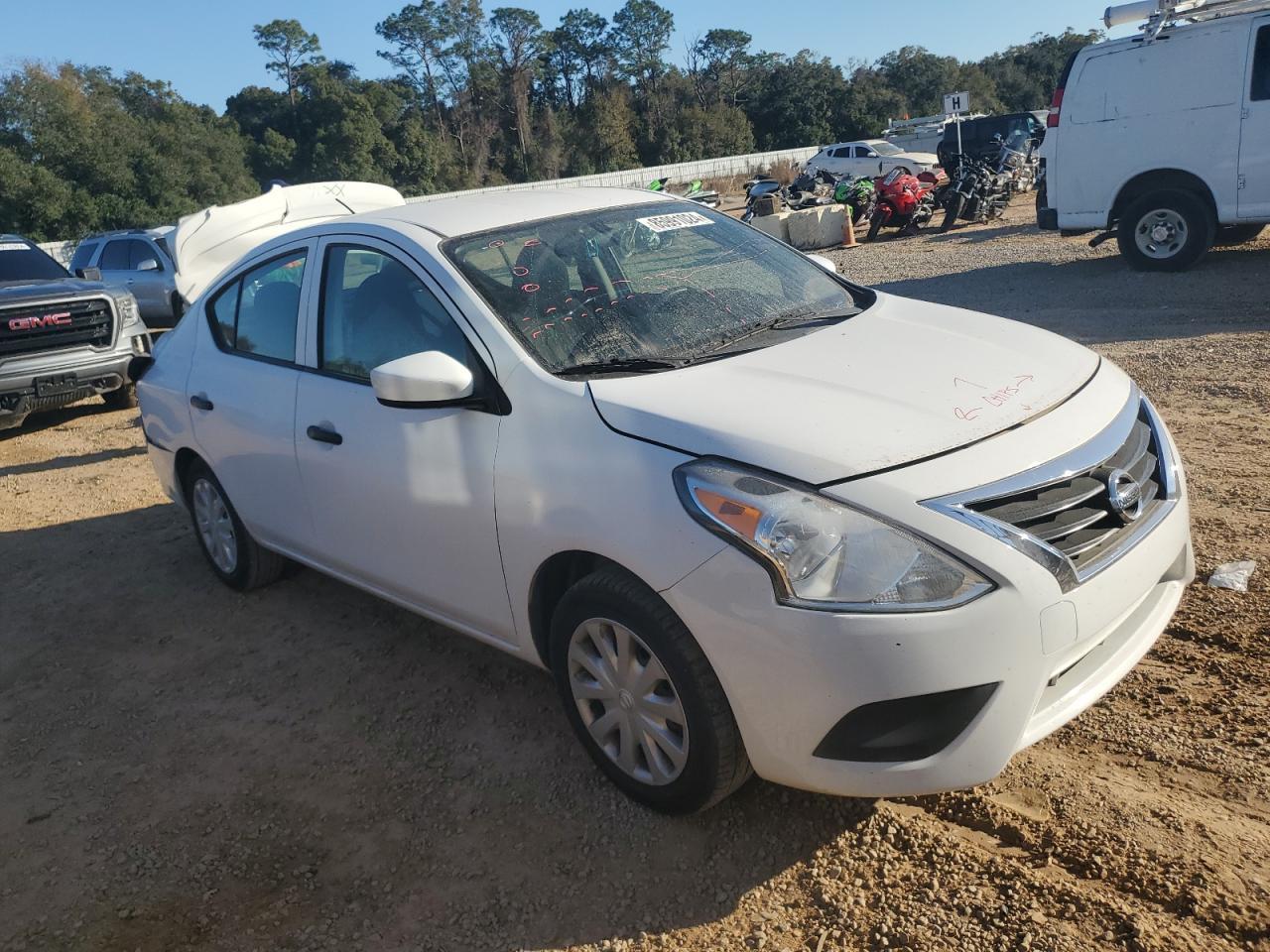 2016 NISSAN VERSA S - Image 4