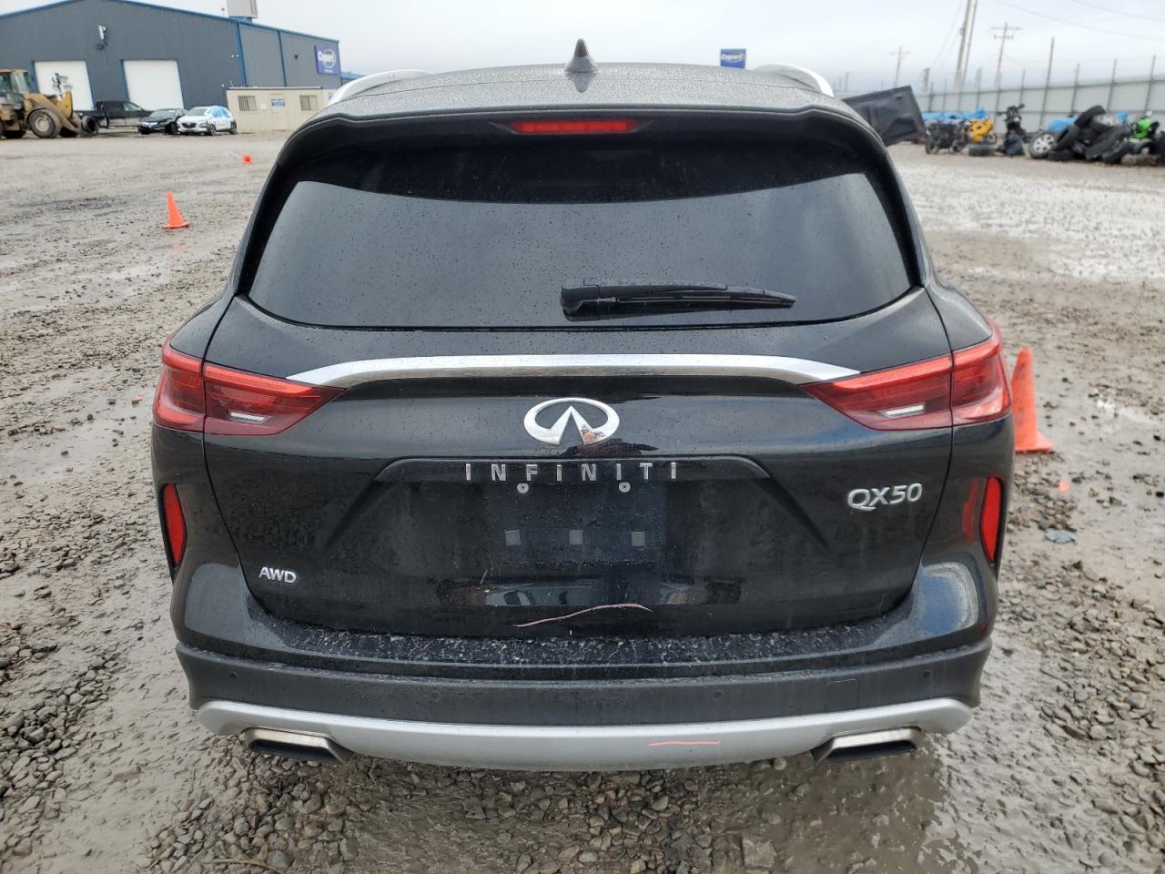 2019 INFINITI QX50 ESSEN - Image 6