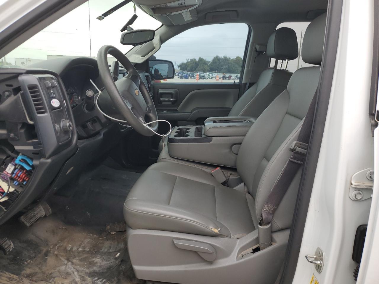 2017 CHEVROLET SILVERADO - Фото 7