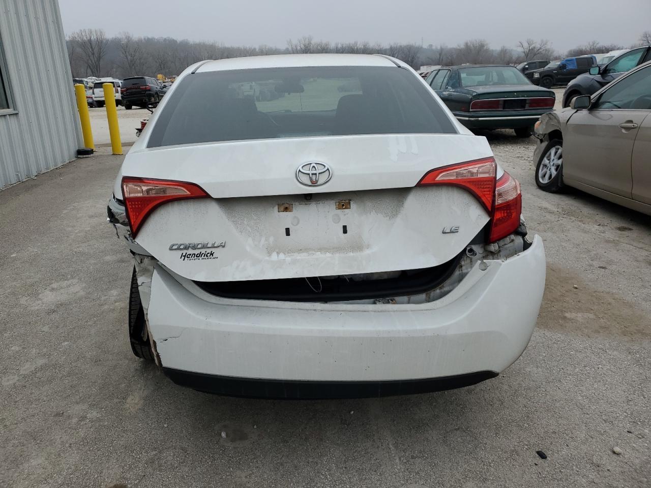 2018 TOYOTA COROLLA L - Image 6