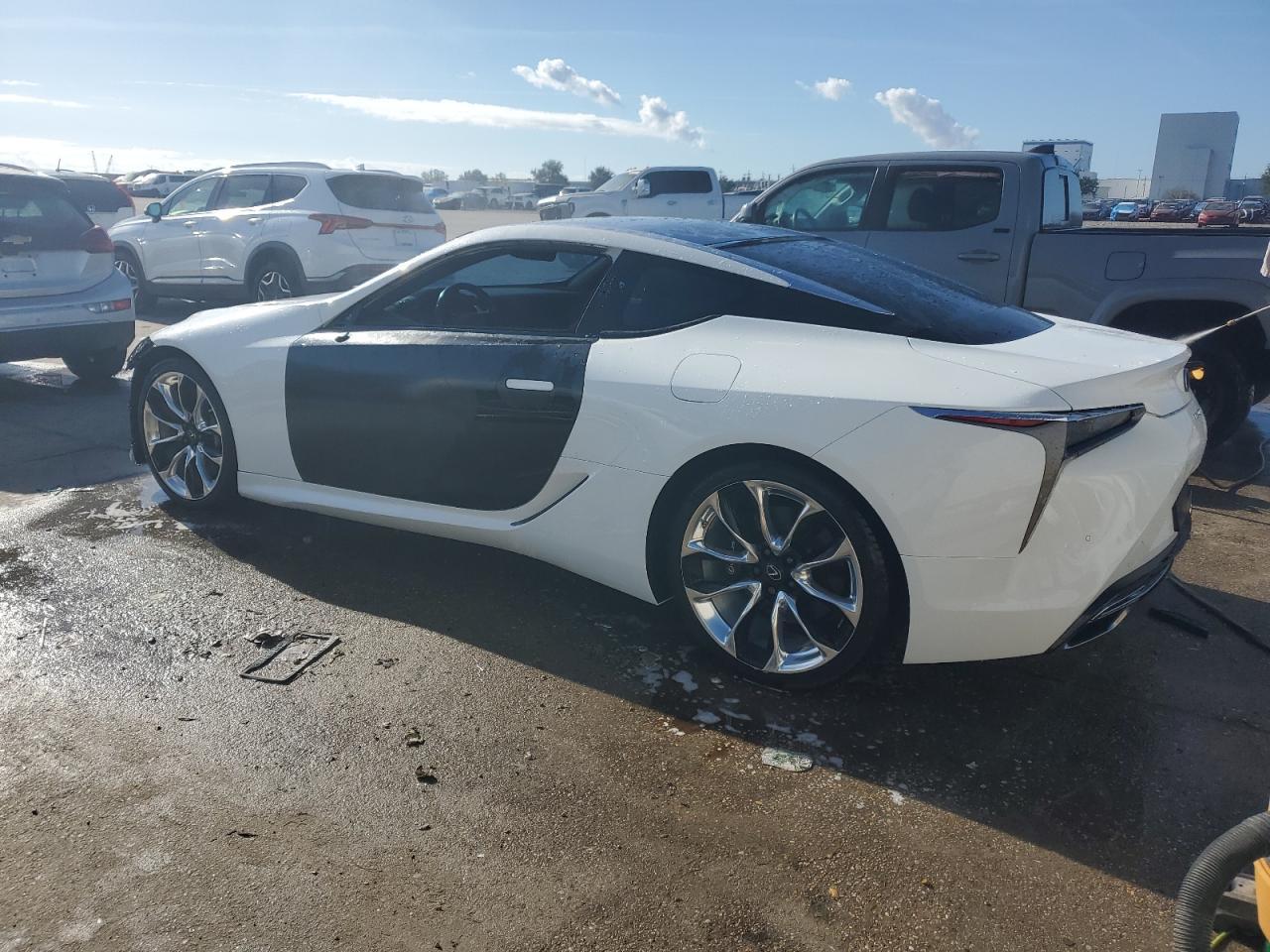 2018 LEXUS LC 500 - Фото 2
