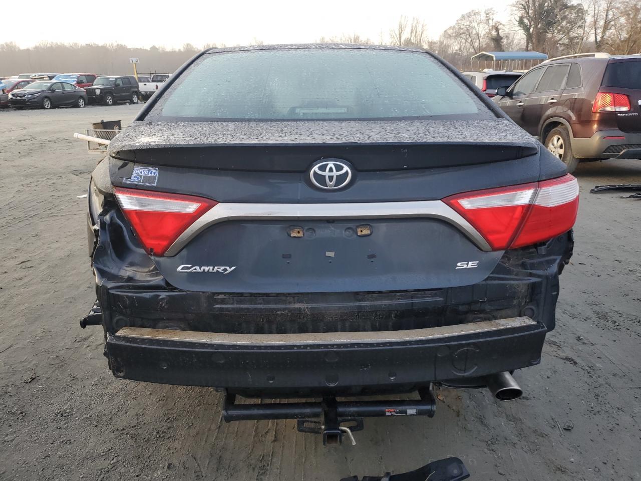 2017 TOYOTA CAMRY LE - Фото 6