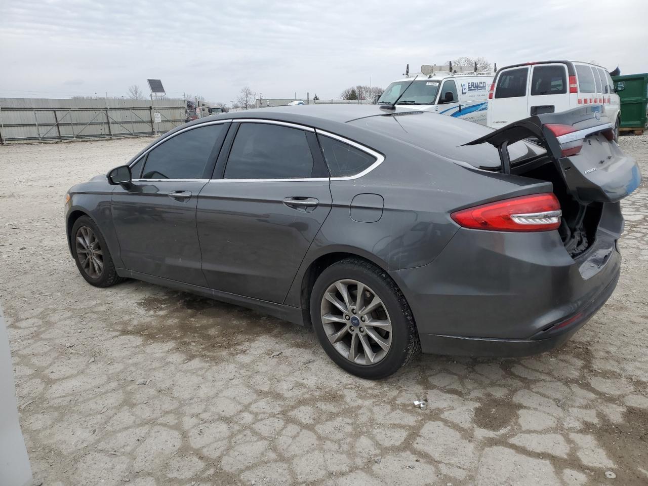2017 FORD FUSION SE - Фото 2