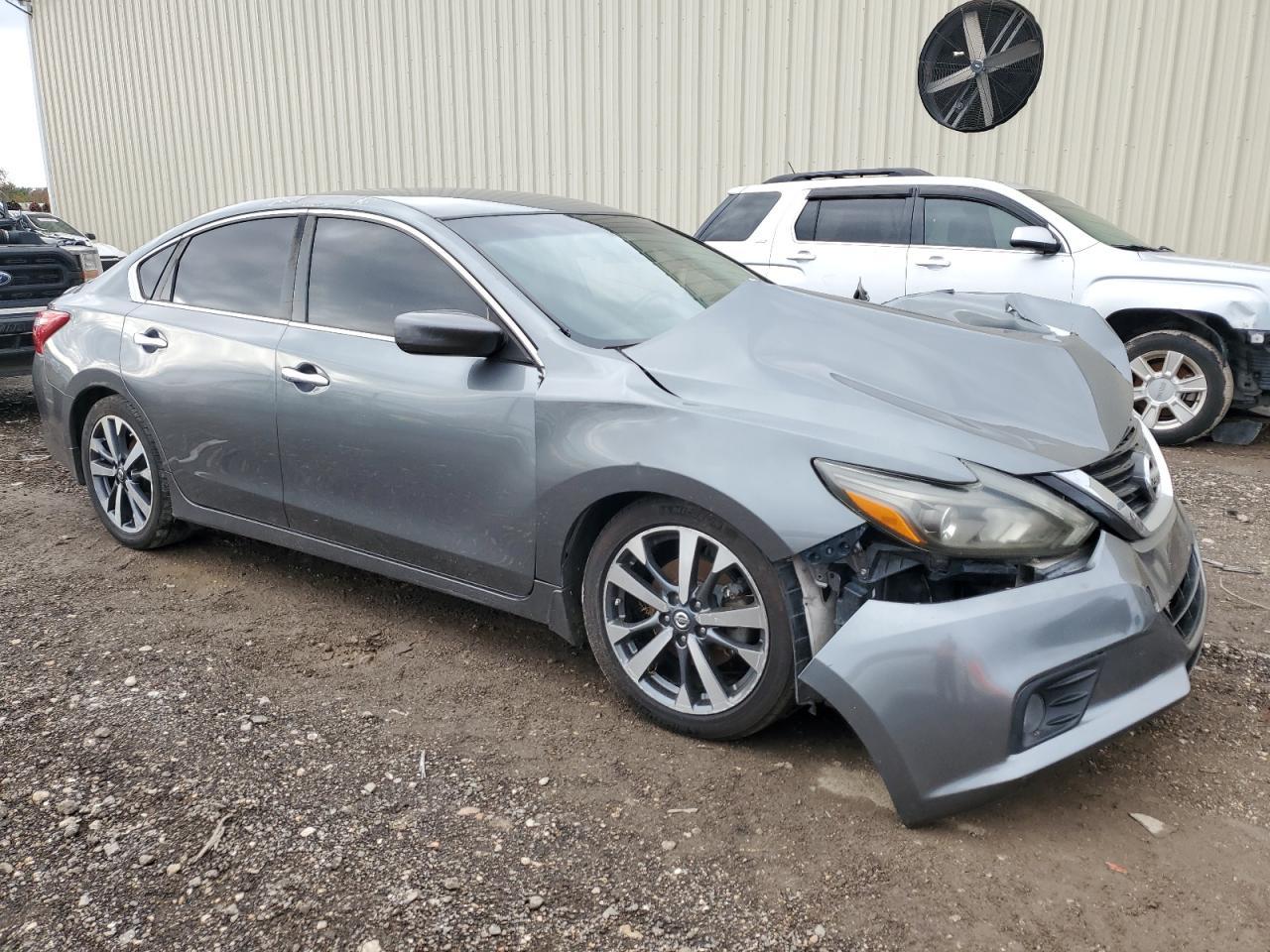 2016 NISSAN ALTIMA 2.5 - Фото 4