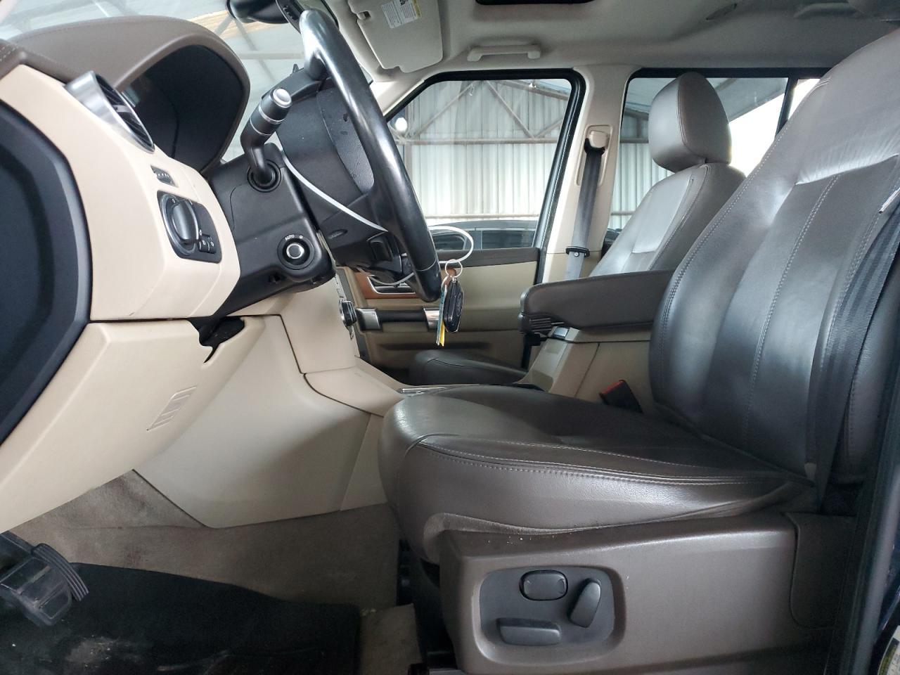 2016 LAND ROVER LR4 HSE LU - Image 7
