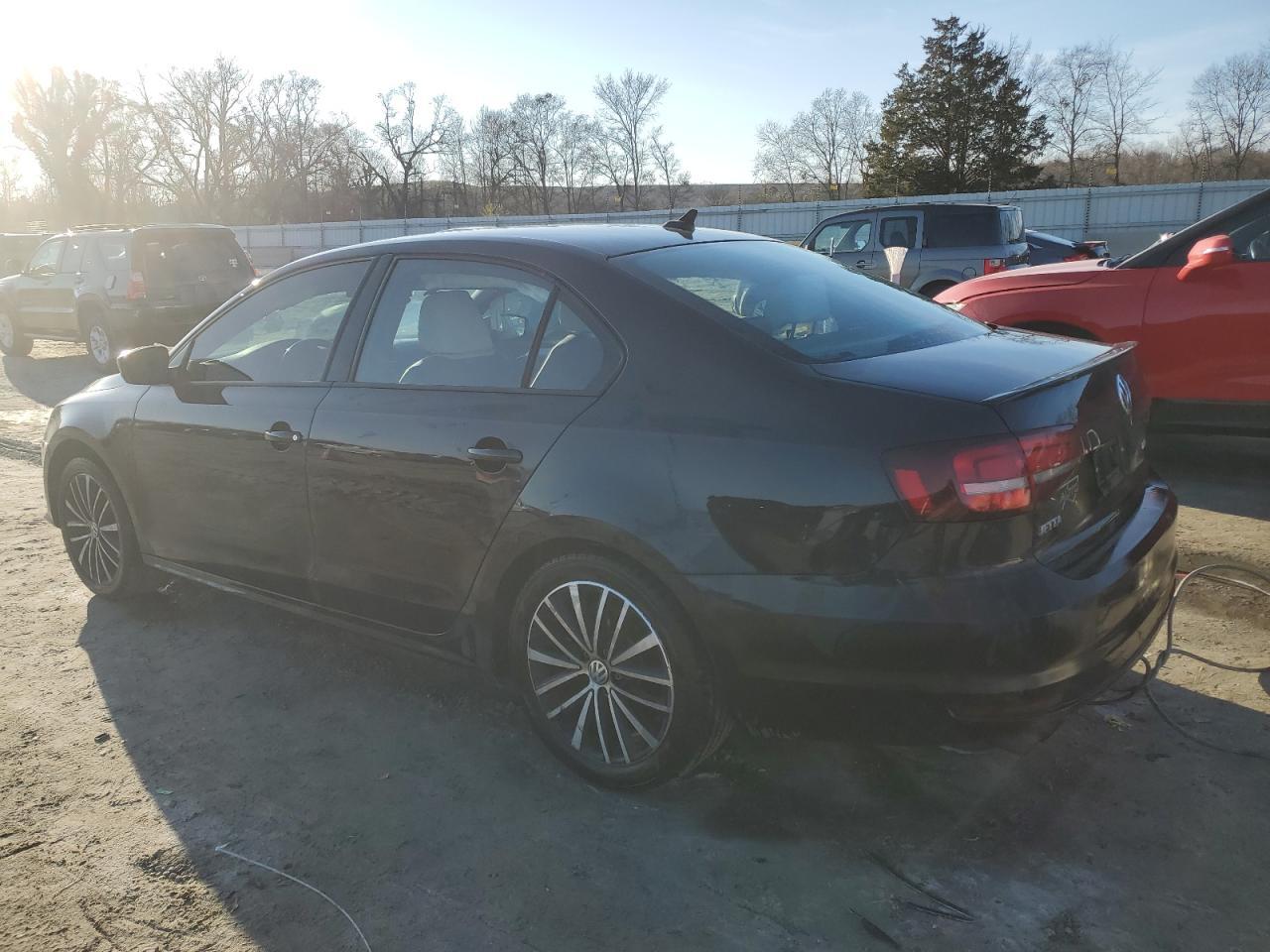 2016 VOLKSWAGEN JETTA SPOR - Image 2