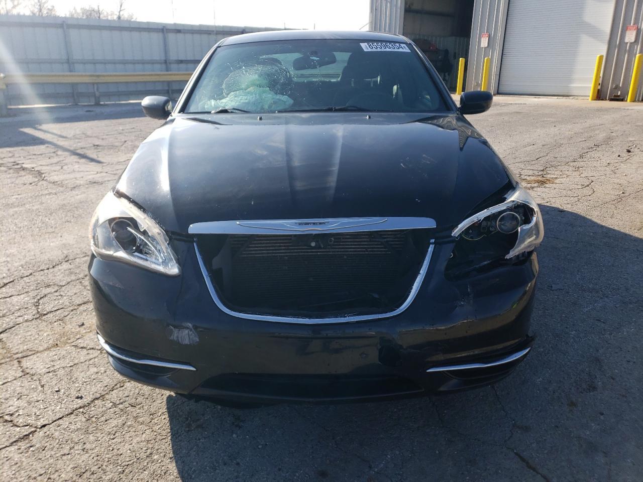 2012 CHRYSLER 200 LX - Image 5
