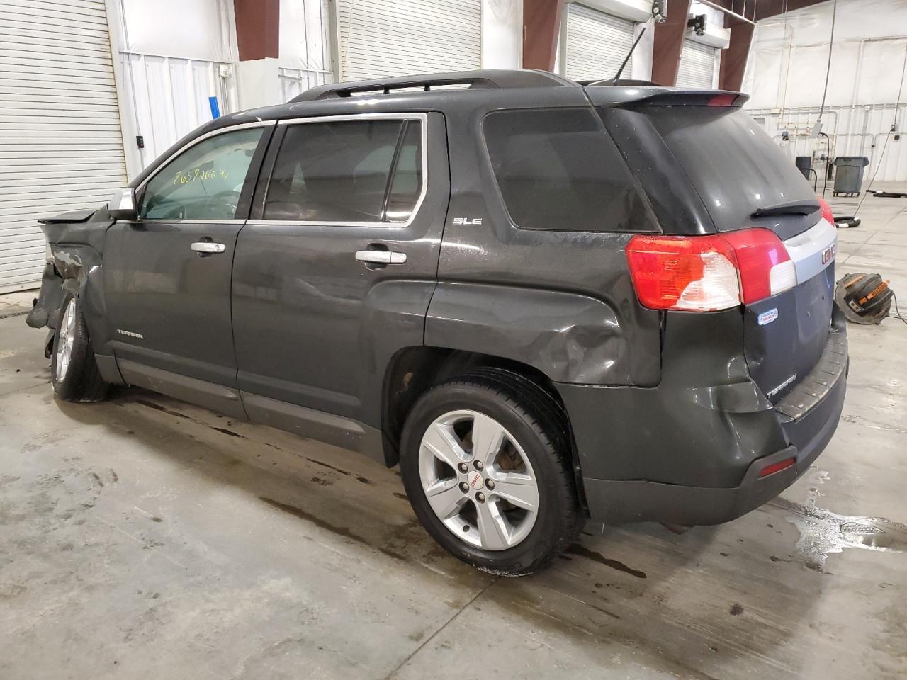 2014 GMC TERRAIN SL - Image 2