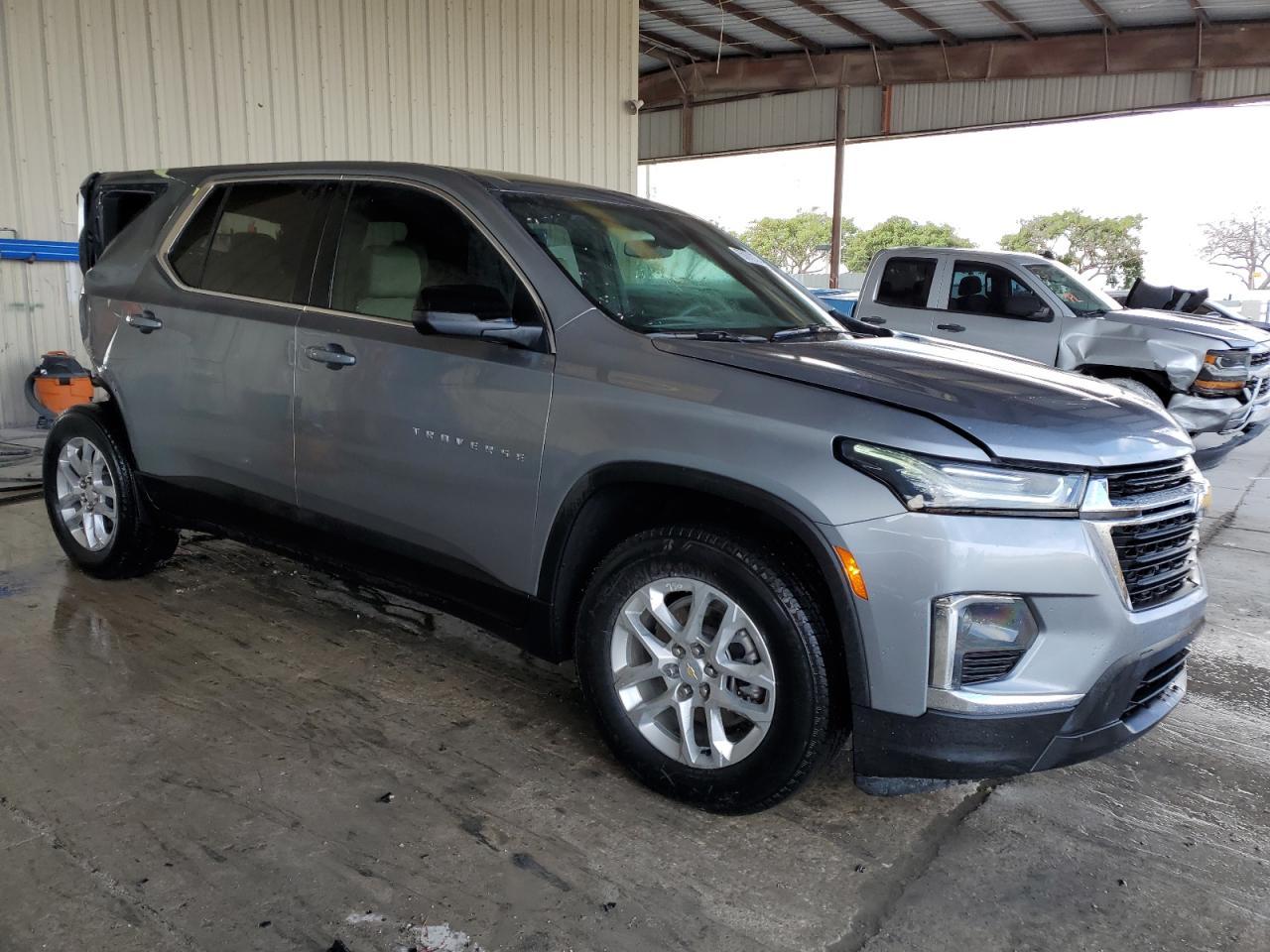 2023 CHEVROLET TRAVERSE L - Image 4