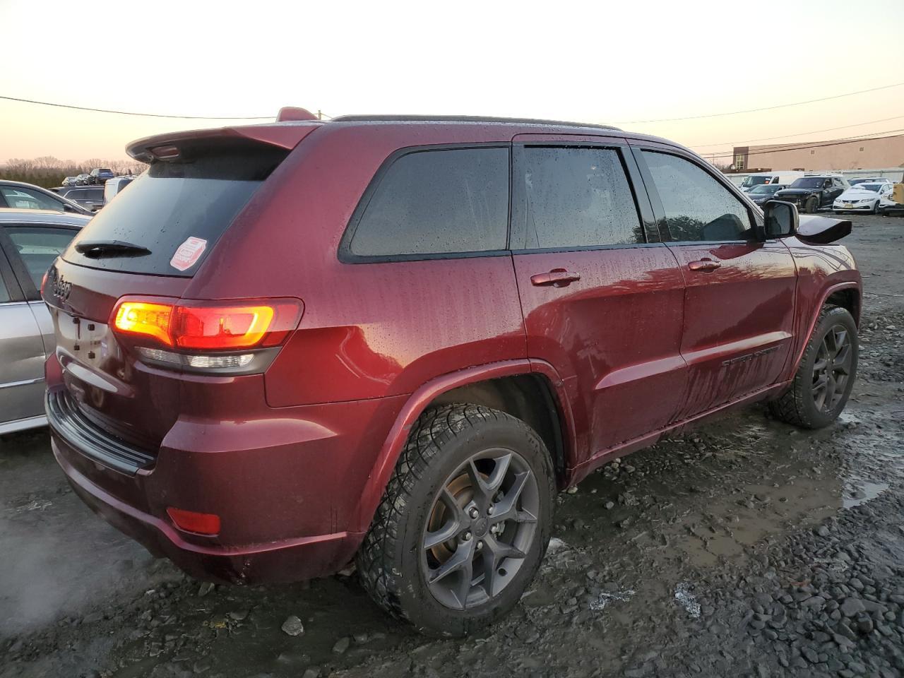2021 JEEP GRAND CHER - Image 3