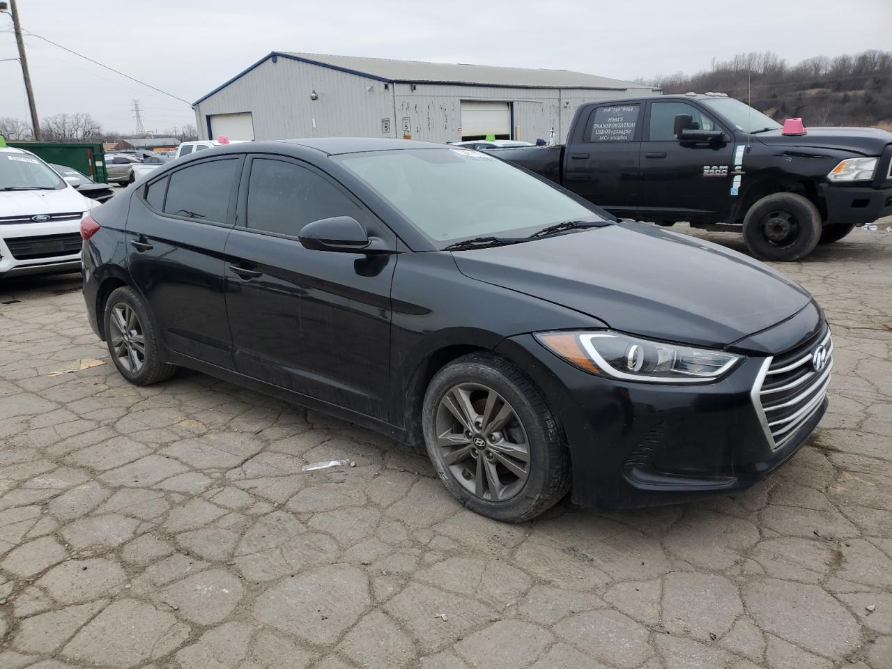 2018 HYUNDAI ELANTRA SE - Image 4