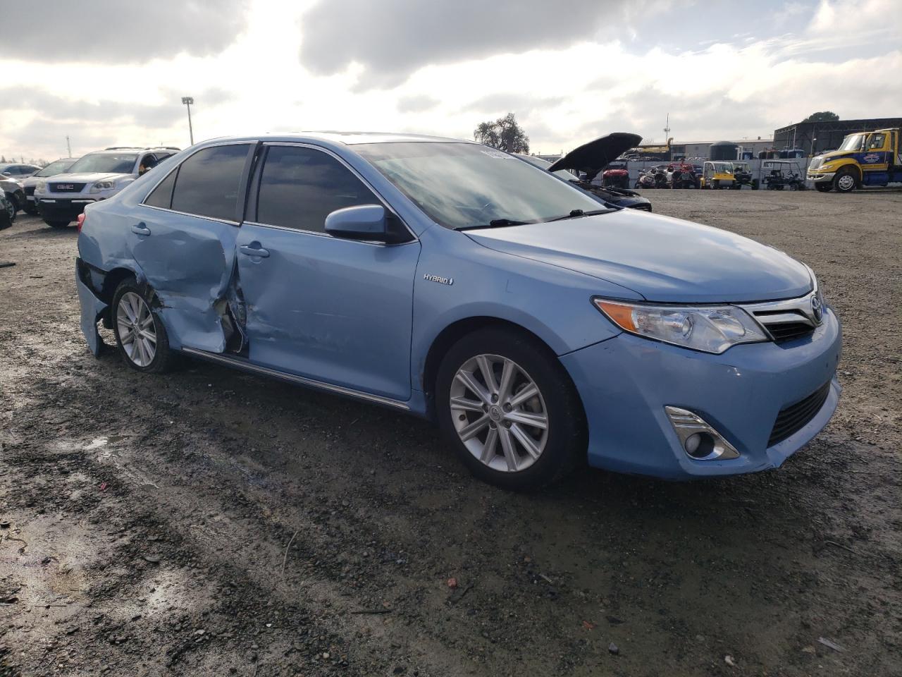 2012 TOYOTA CAMRY HYBR - Фото 4