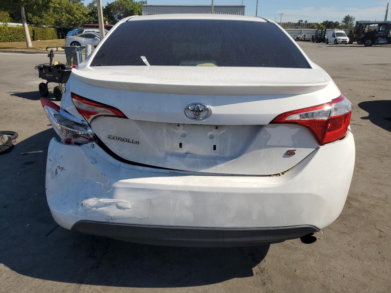 2014 TOYOTA COROLLA L - Фото 6