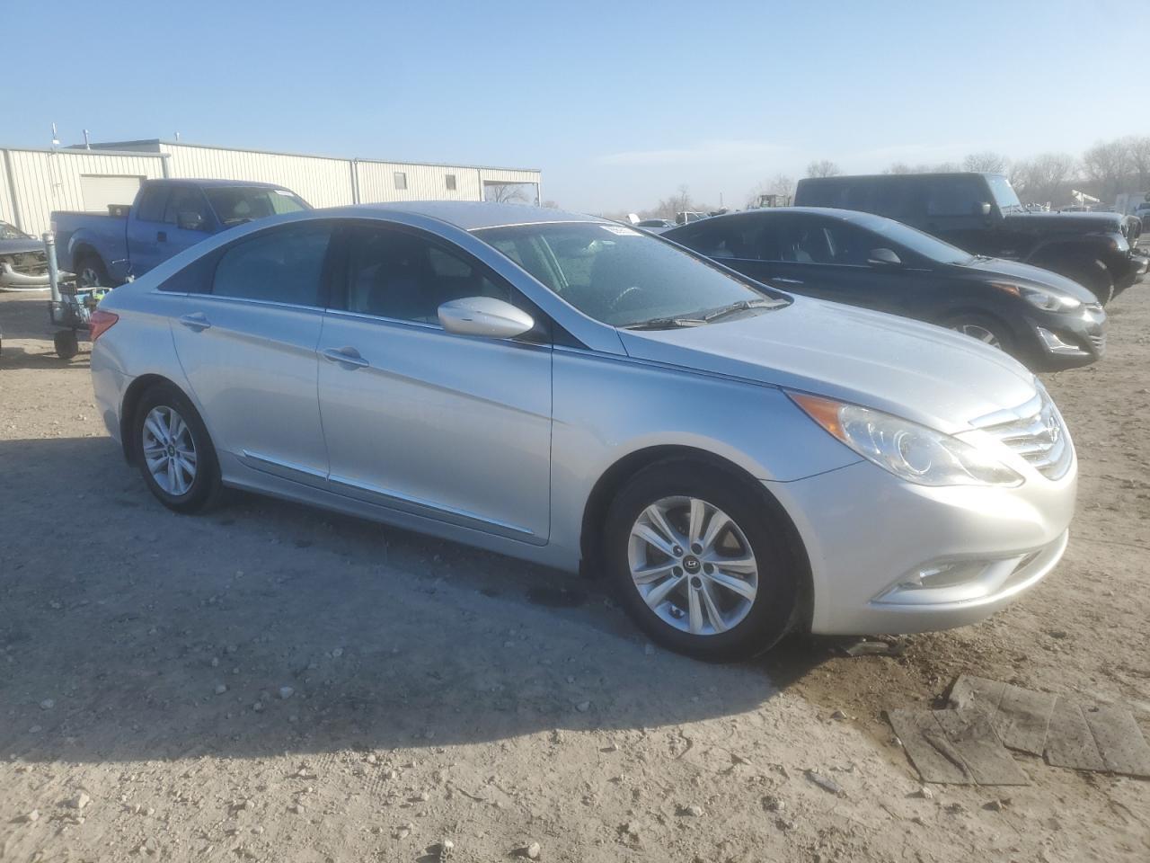2013 HYUNDAI SONATA GLS - Фото 4