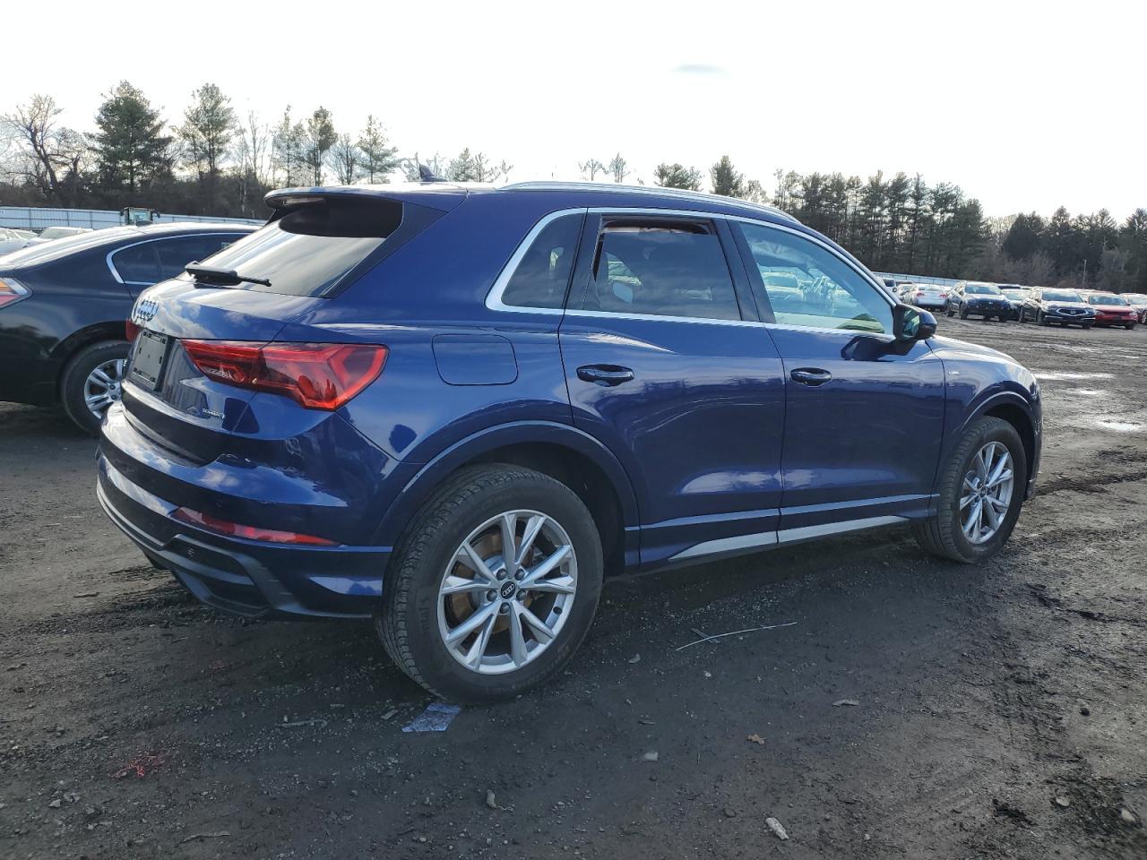 2021 AUDI Q3 PREMIUM - Image 3