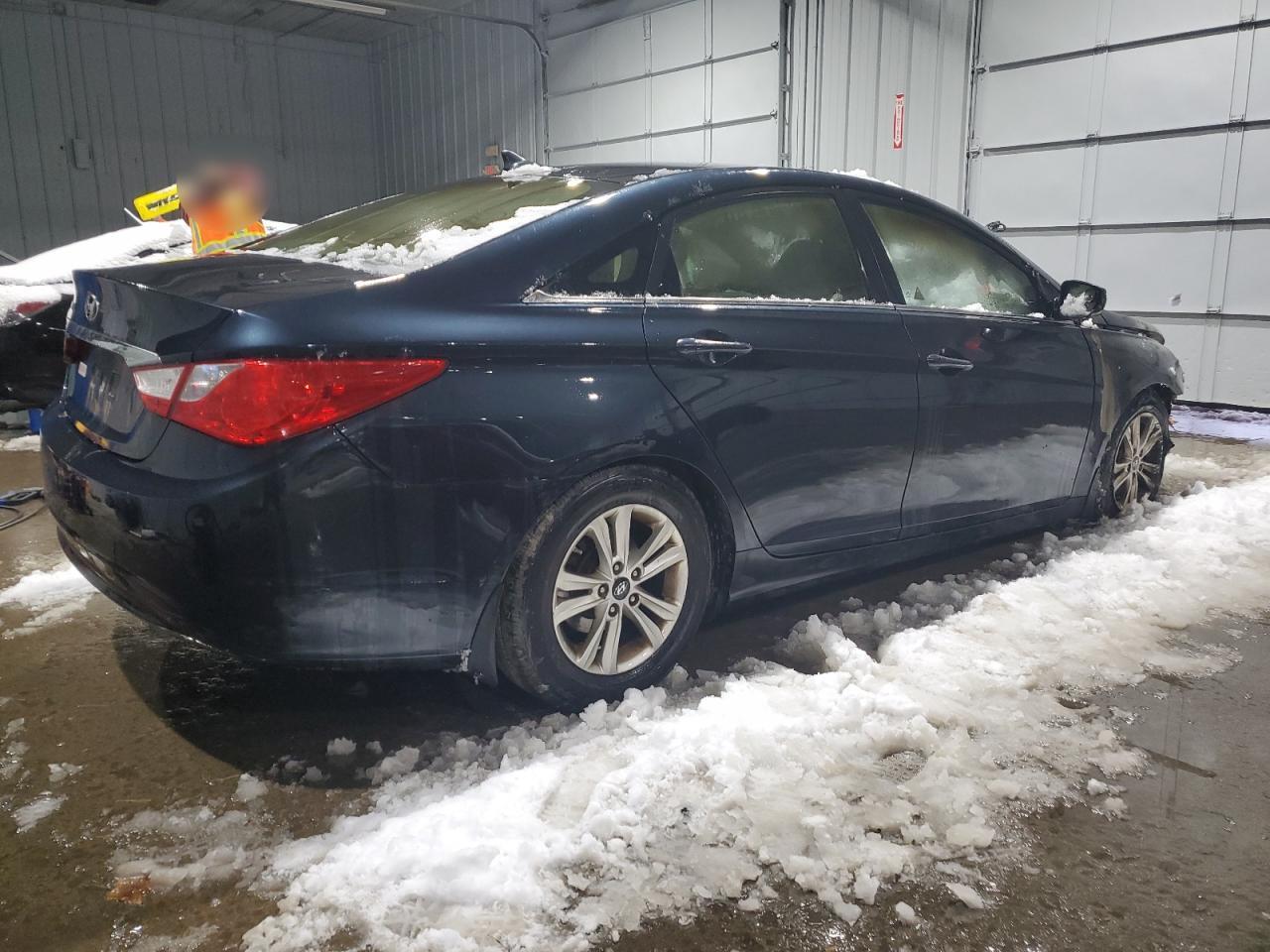 2011 HYUNDAI SONATA GLS - Image 3