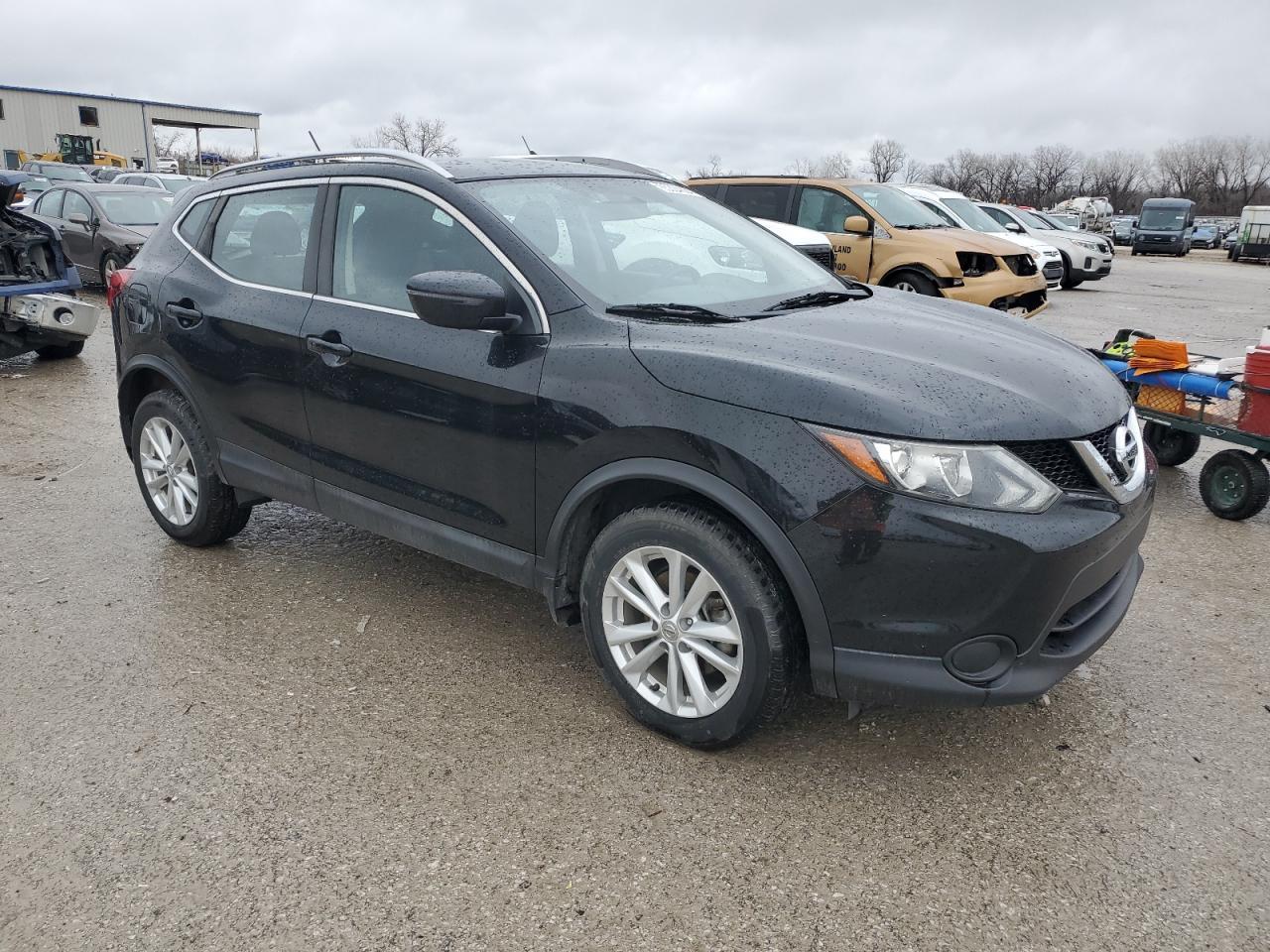 2017 NISSAN ROGUE SPOR - Фото 4