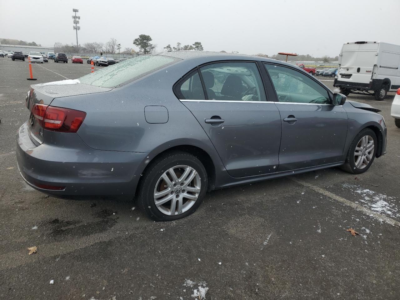 2017 VOLKSWAGEN JETTA S - Фото 3