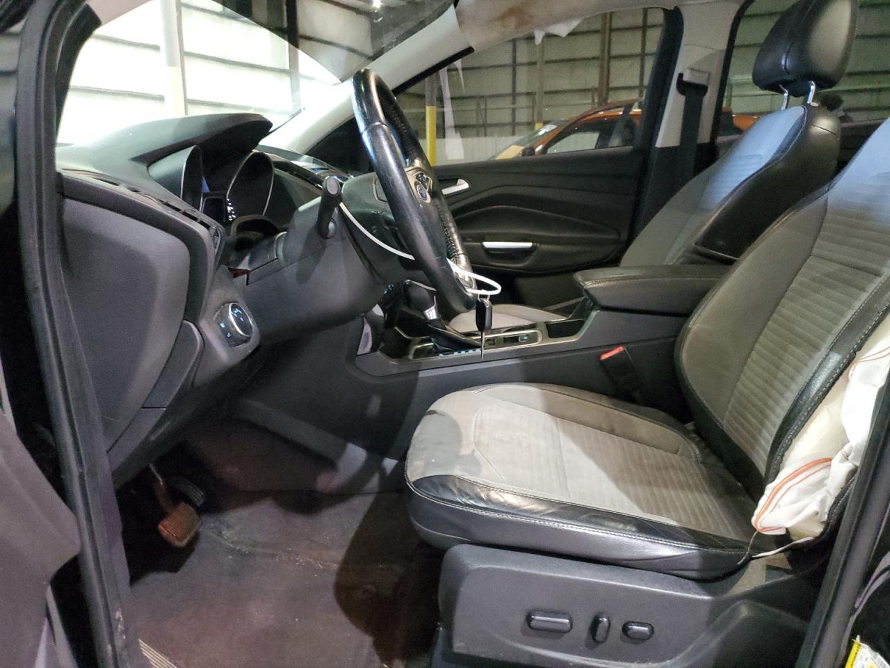 2017 FORD ESCAPE SE - Фото 7